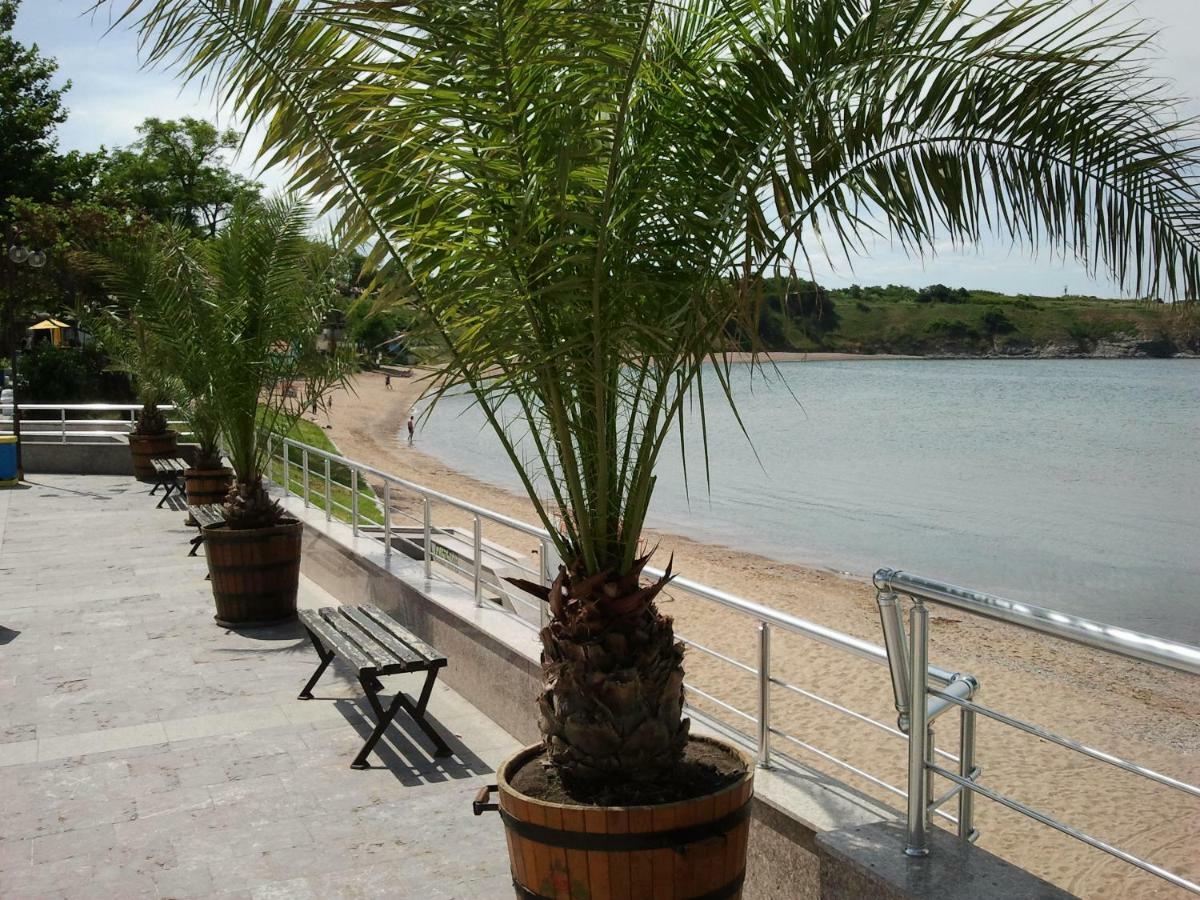 Vila Riviera Chernomorets Exterior foto