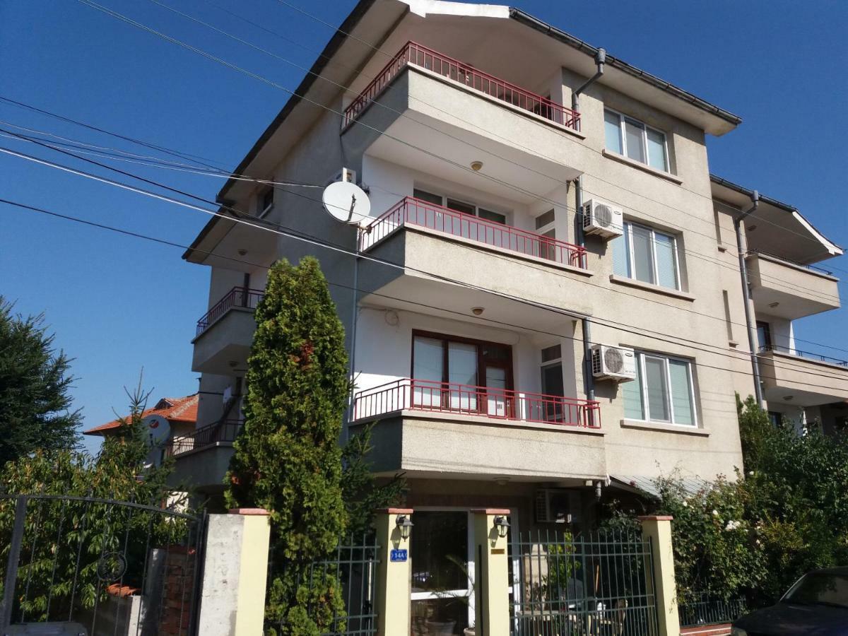 Vila Riviera Chernomorets Exterior foto